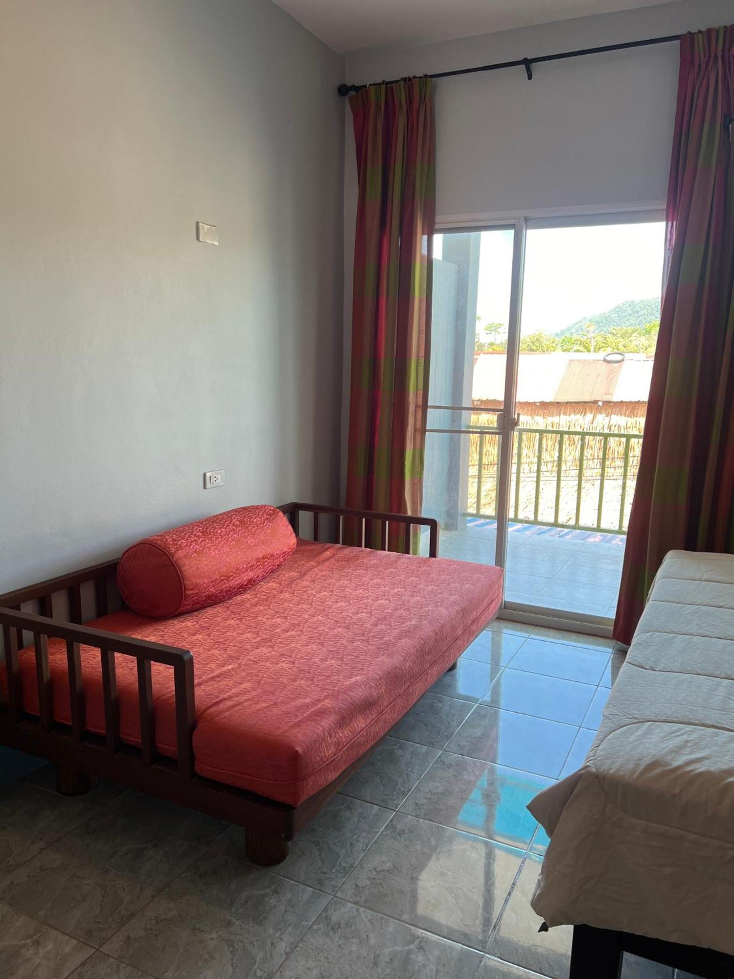 קו לנטה Nare Guest House מראה חיצוני תמונה